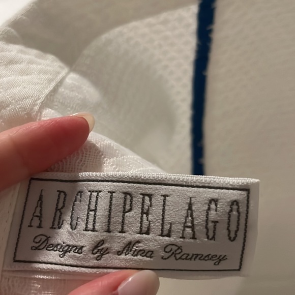 Archipelago Bedding Euc Archipelago By Nina Ramsey Queen Coverlet